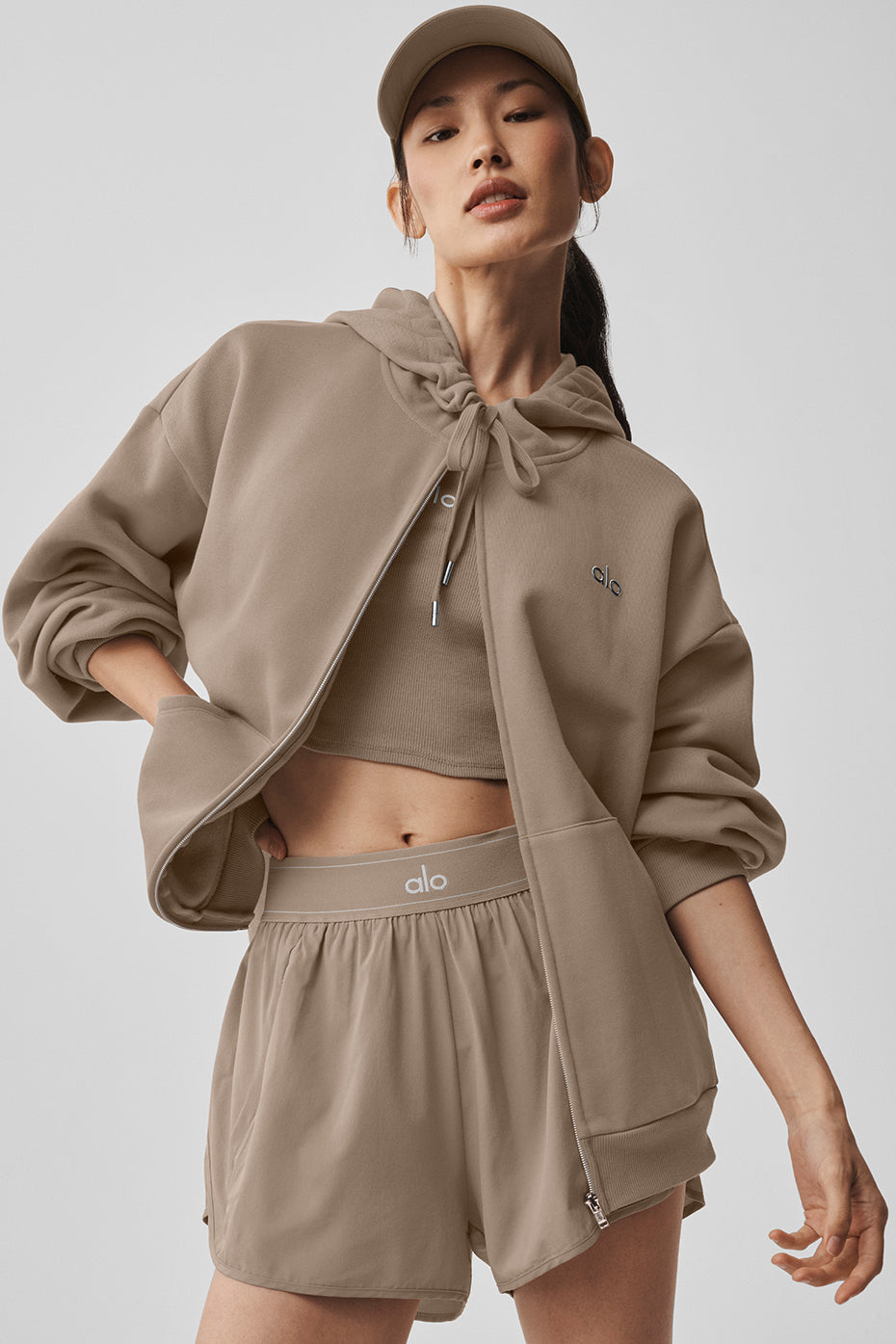 Sweat Zippé à Capuche Accolade